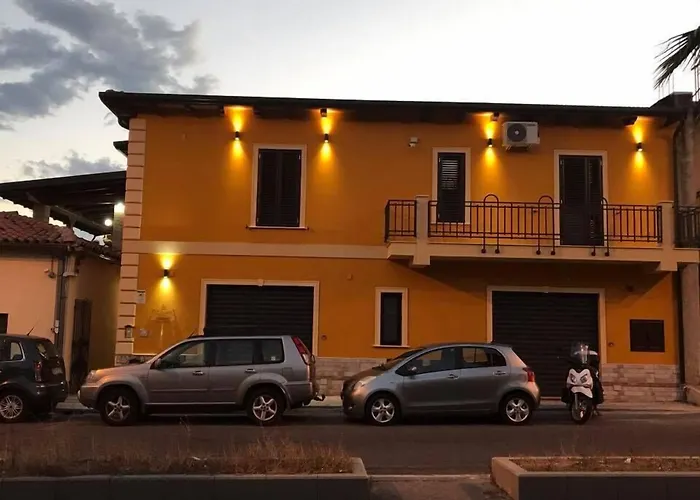 Eleven Bed & Breakfast